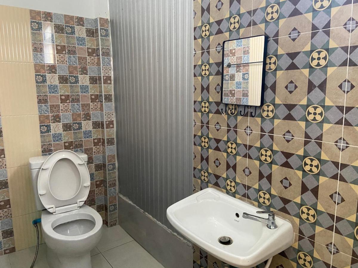Express Urt Apartman Szuratthani Kültér fotó