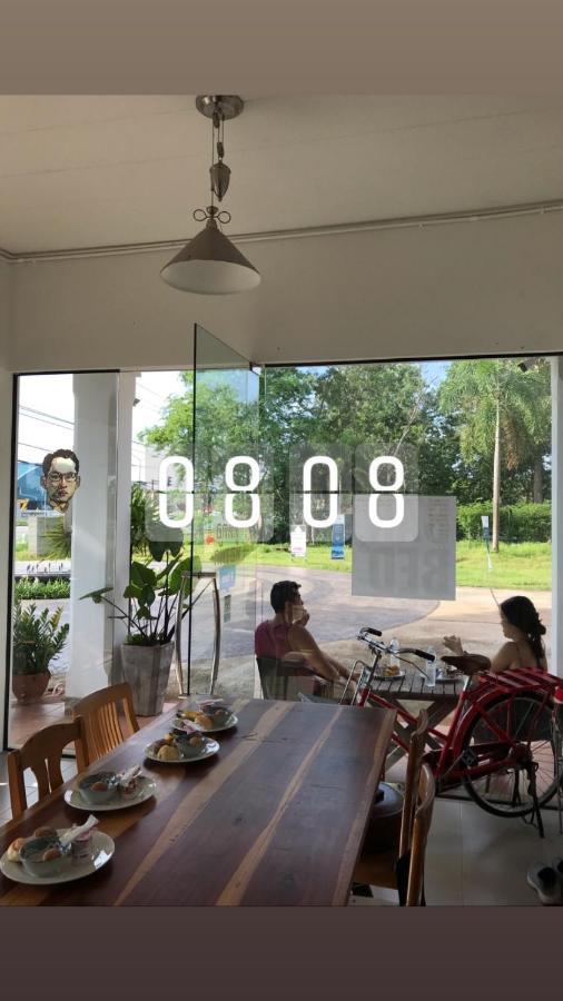 Express Urt Apartman Szuratthani Kültér fotó